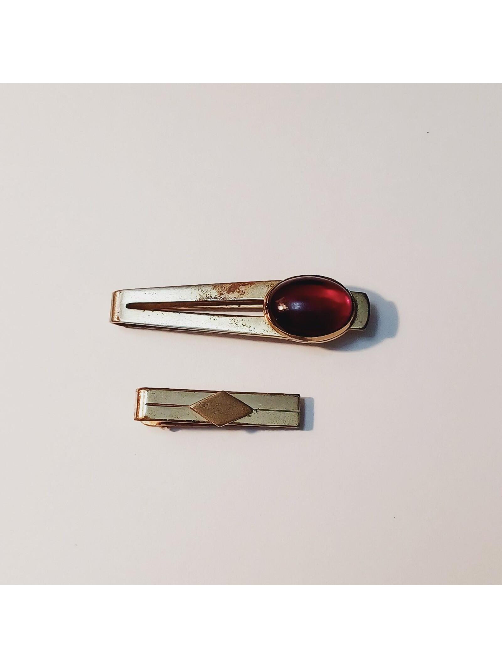 Anson Men's Tie Bar Clip Set Gold Tone Triangle Red Oval Clips